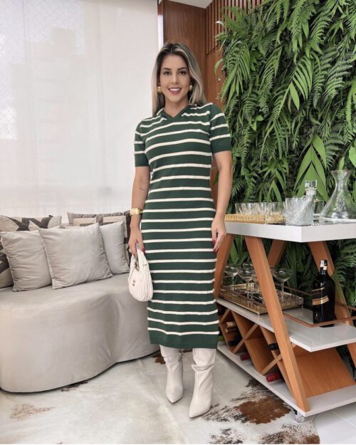 Vestido mica capuz - Imagem 4