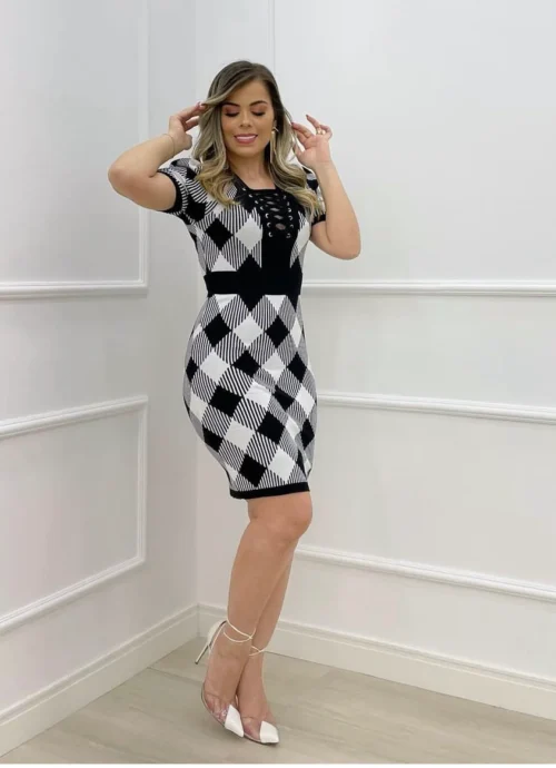 Vestido Ilhós