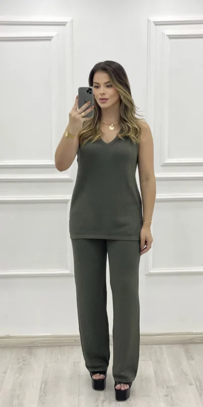 Conjunto Laiane